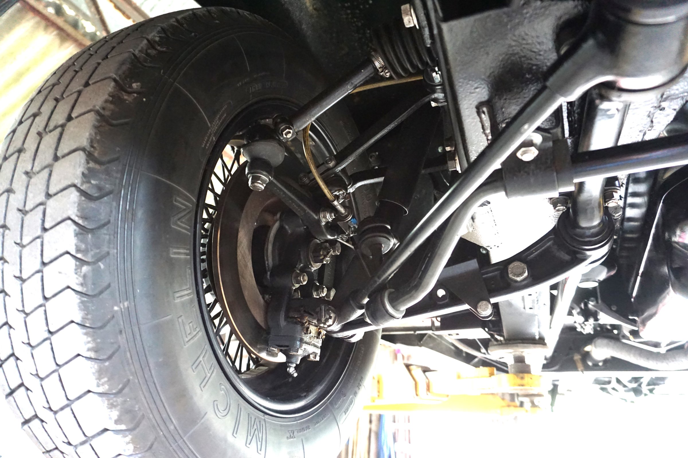 Photograph from the restoration of Jaguar XK140 WPK38