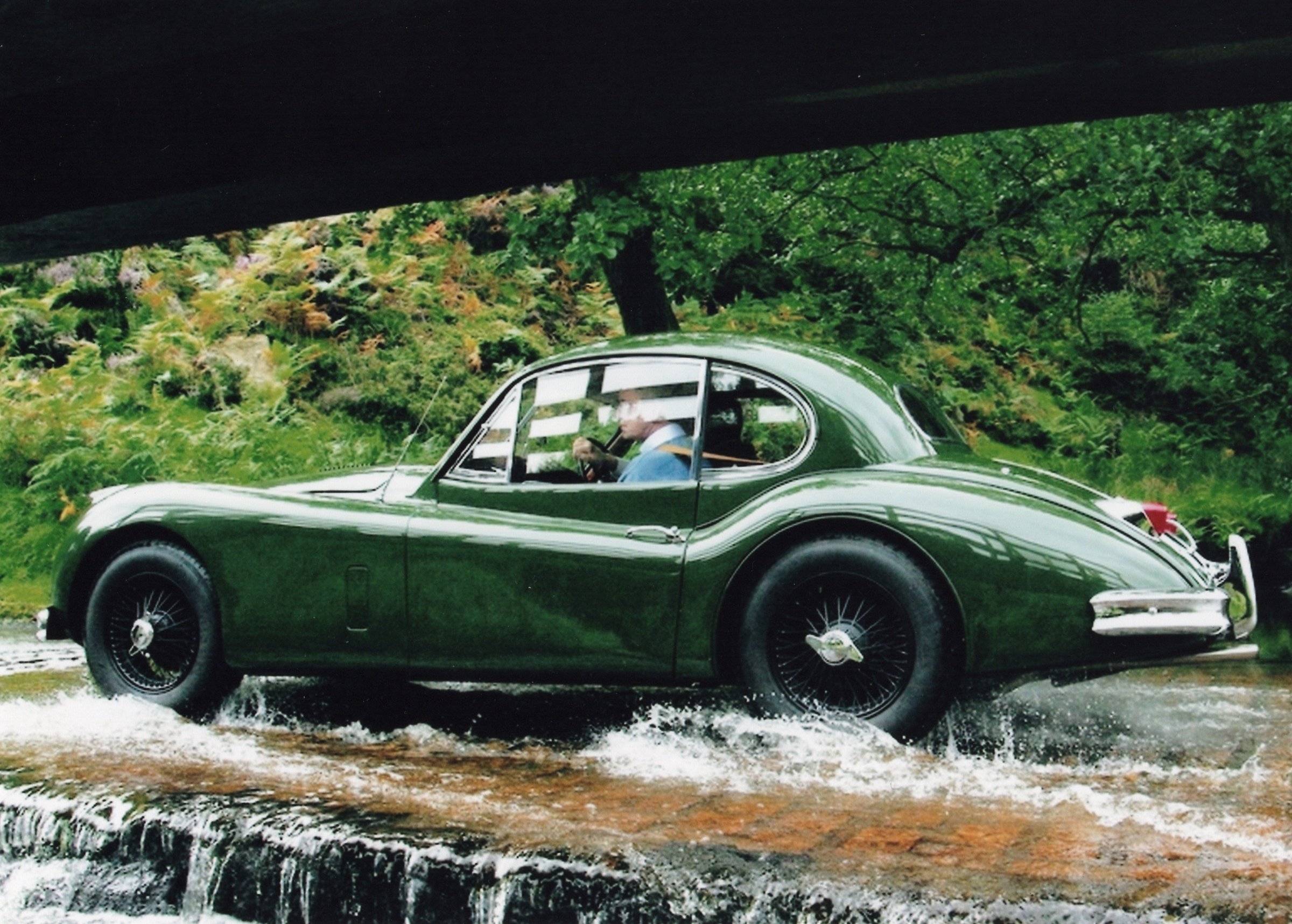 Photograph from the restoration of Jaguar XK140 WPK38
