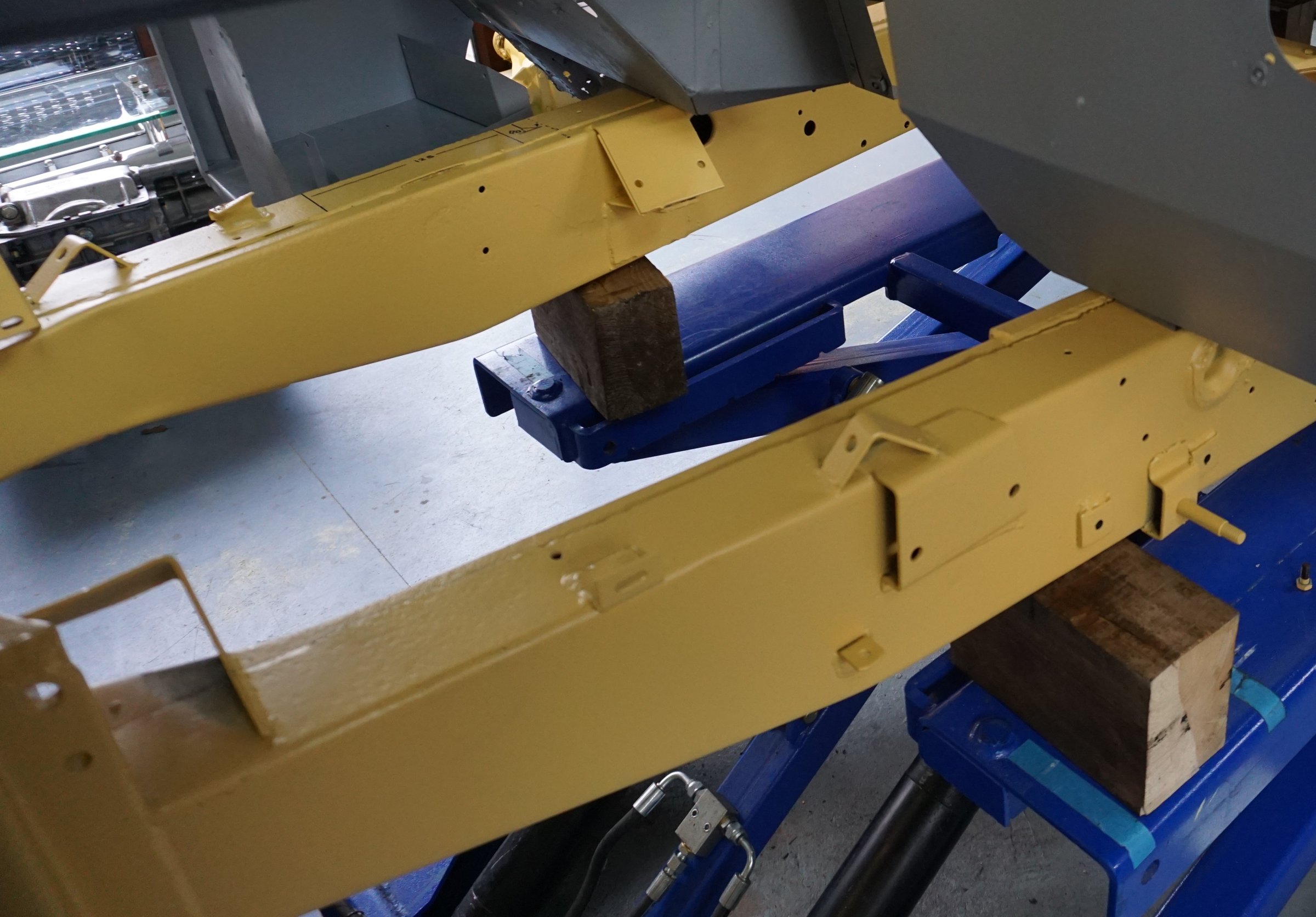 Photograph from the restoration of Jaguar XK140 WPK38
